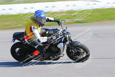 media/Jan-20-2023-Fastrack Riders (Fri) [[f2ad32aba3]]/Level 1/session 3 turn 9/